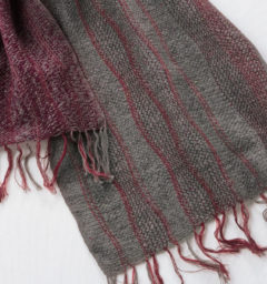 ブラウンマフラー商品アップ