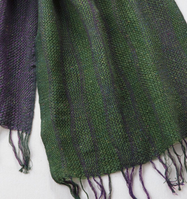 グリーンマフラー商品アップ