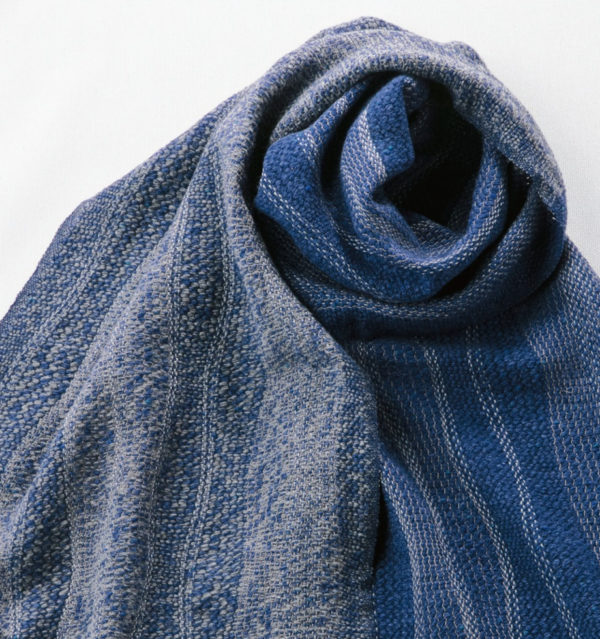 ブルーマフラー商品アップ